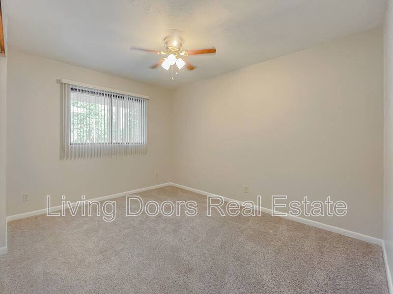 Apartment for rent at 4711 Gladstone St, Lincoln, NE 68504