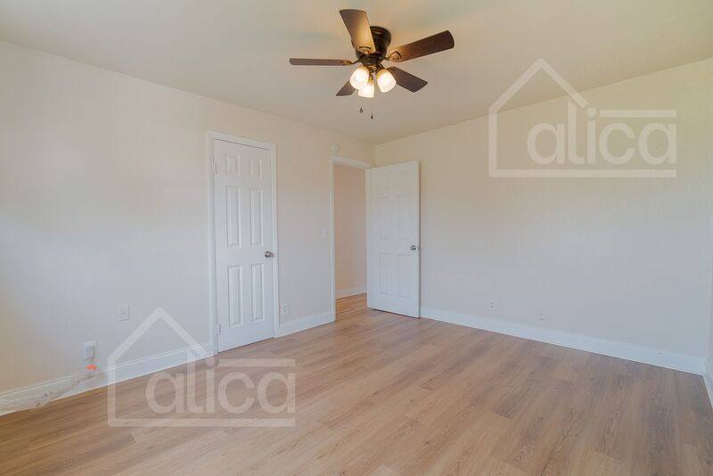 Apartment for rent at 801 N Sapodilla Ave #1, West Palm Beach, FL 33401