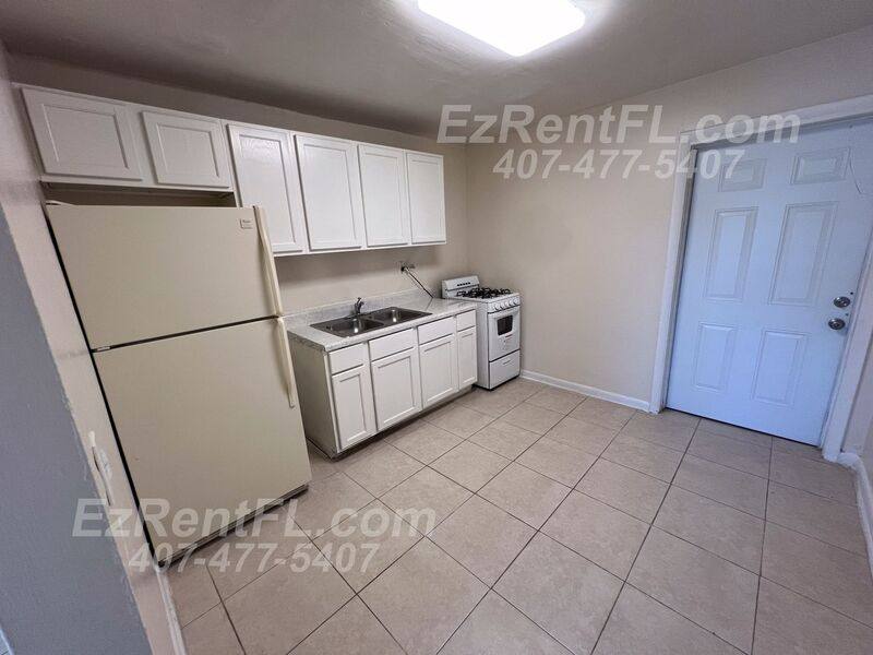 Apartment for rent at 803 Henrietta Ave #2, West Palm Beach, FL 33401