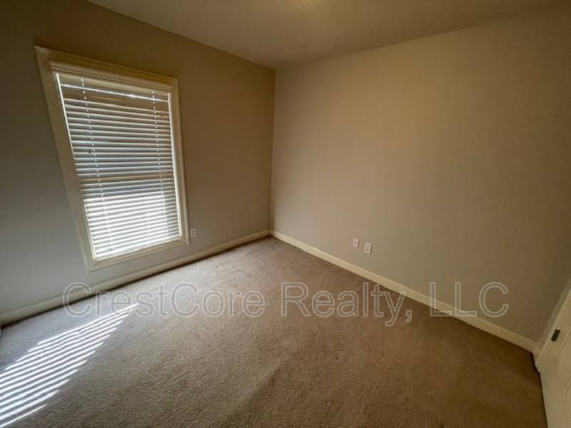 Condo for rent at 679 S Belvedere Blvd #C, Memphis, TN 38104