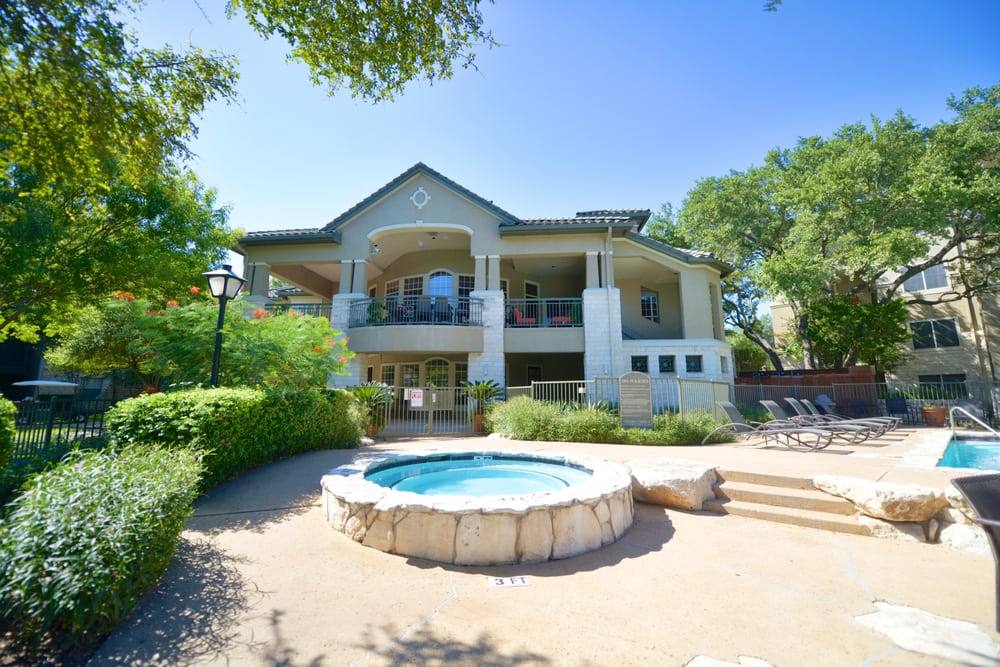 Apartment for rent at 2302 S Mopac Expressway, Austin, TX 78746