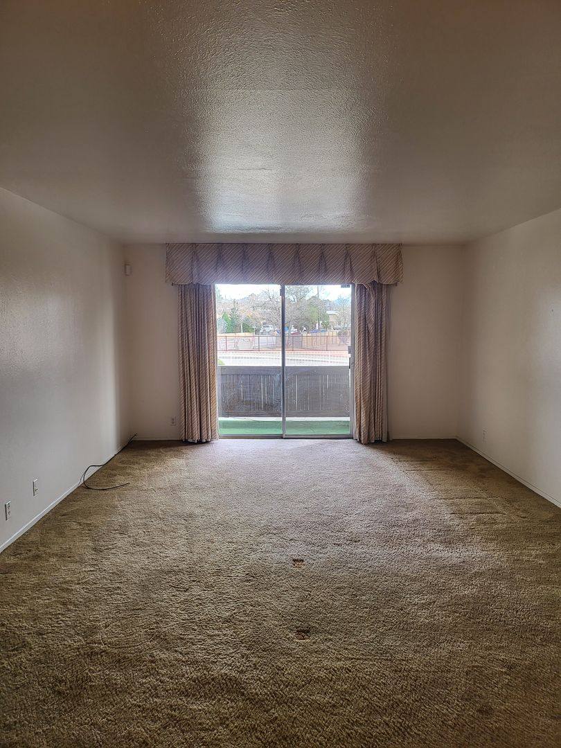 Condo for rent at 1601 Pennsylvania St NE, Albuquerque, NM 87110