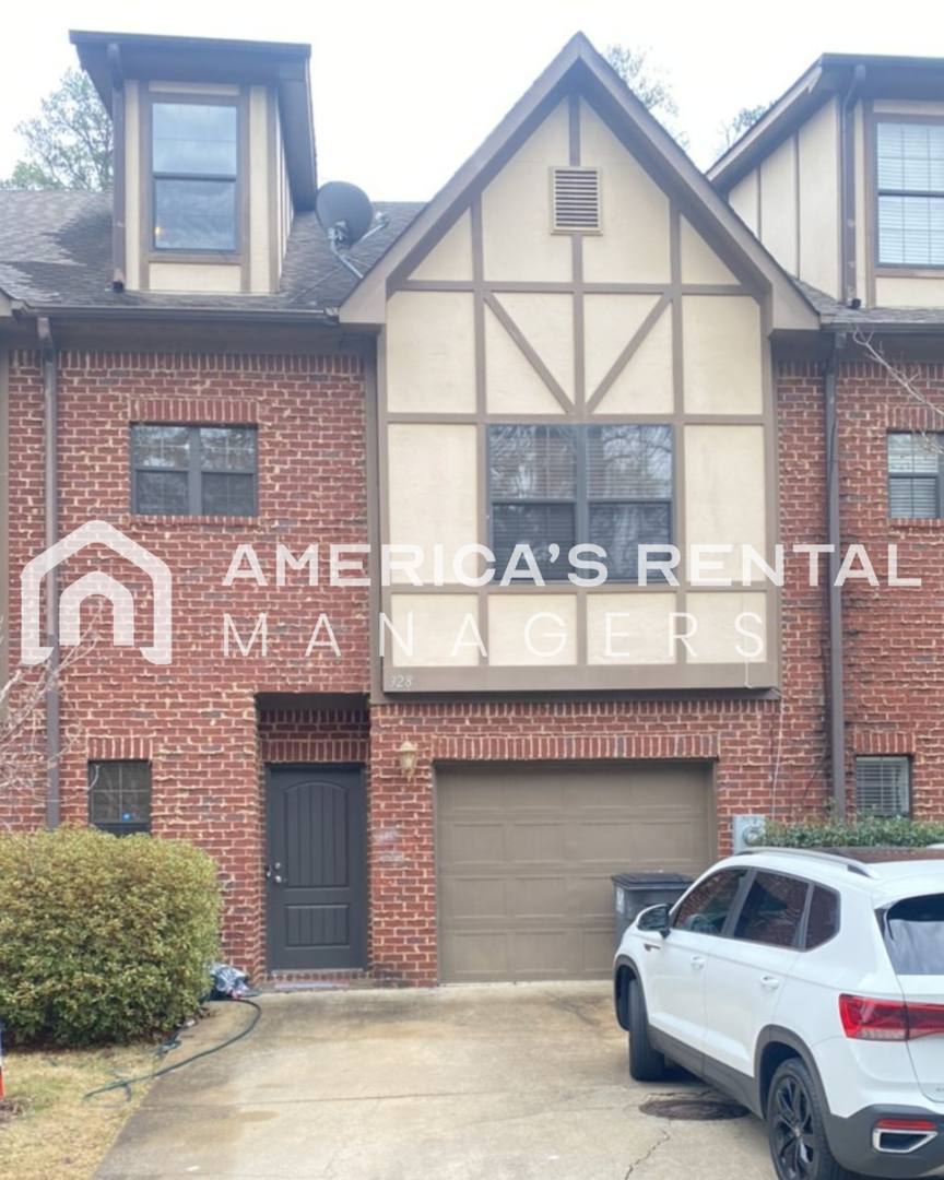 Townhouse for rent at 328 Amber Lane, Birmingham, AL 35226