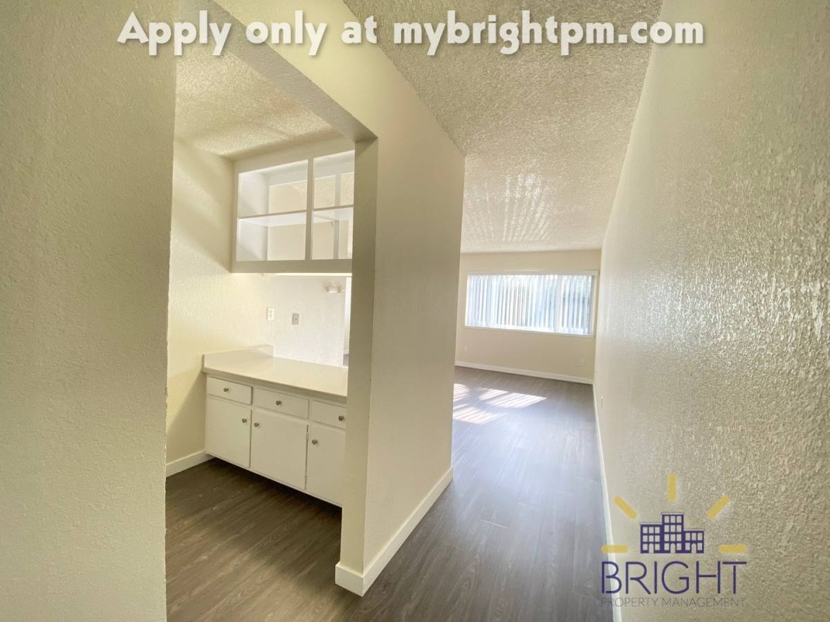 Apartment for rent at 411 1st St, Davis, CA 95616