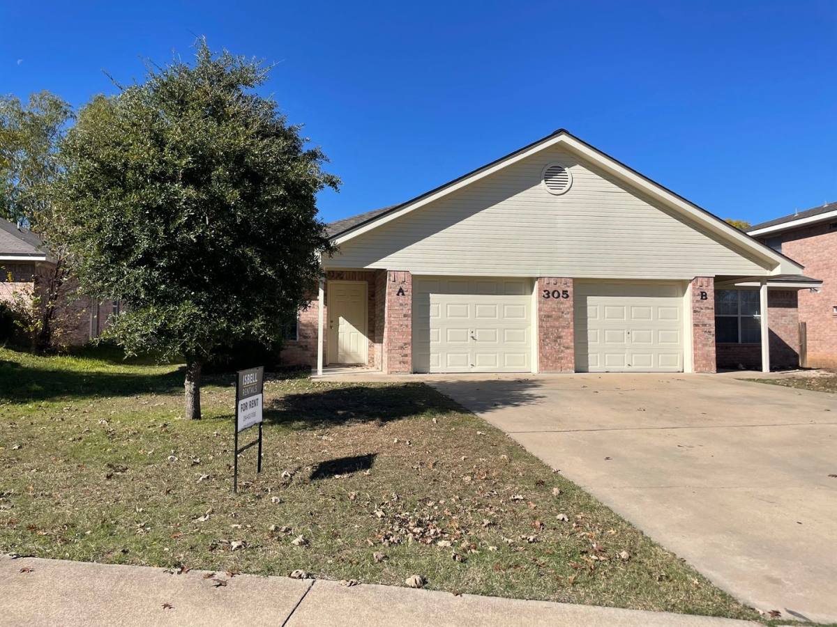 Apartment for rent at 305 S 42nd St, Killeen, TX 76543
