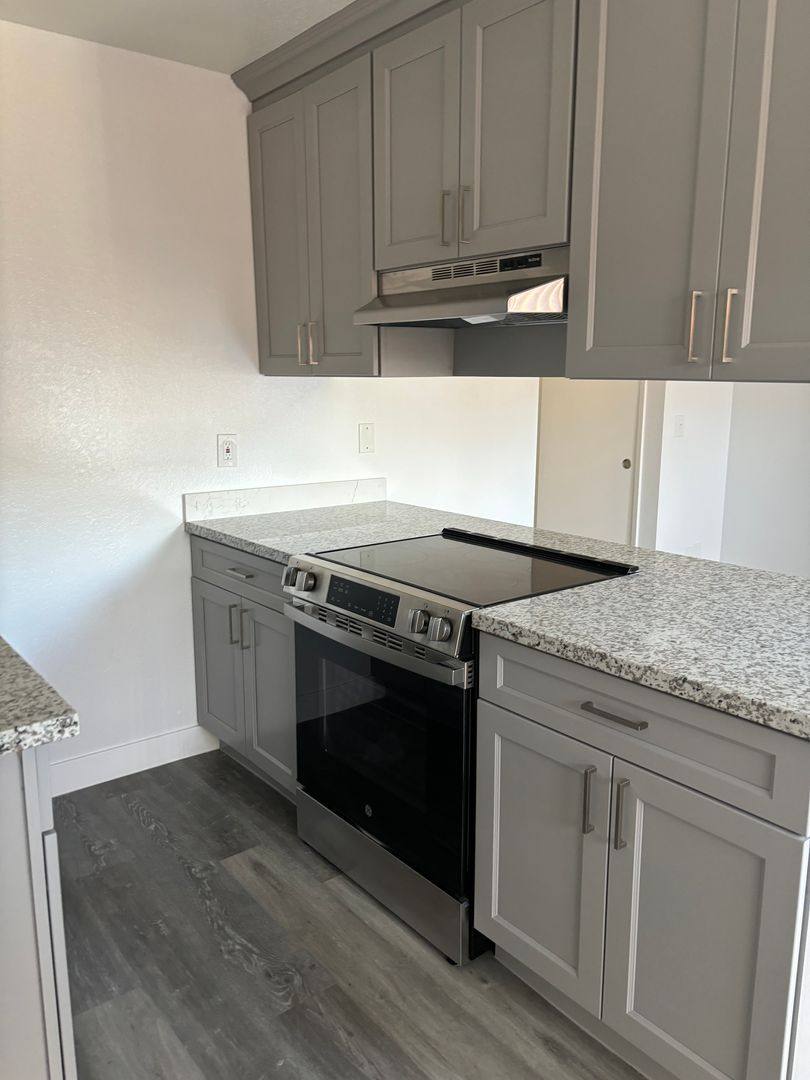Apartment for rent at 2381 Ethan Way, Sacramento, CA 95825