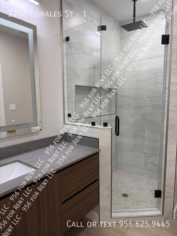 Townhouse for rent at 2202 Corales St #1, Mission, TX 78573