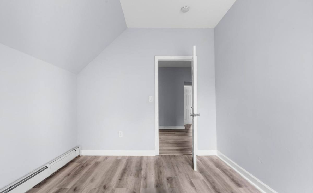 Apartment for rent at 104 Buena Vista Ave, Yonkers, NY 10701