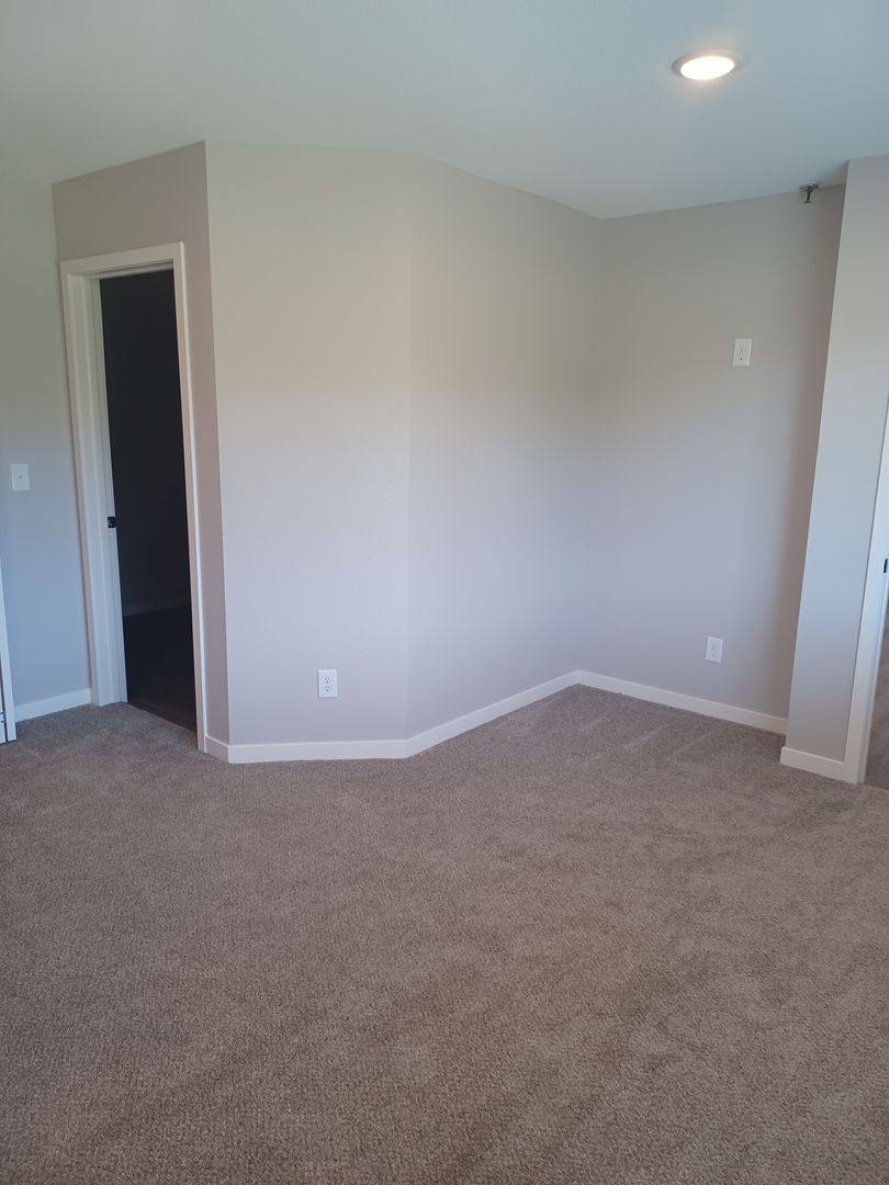 Apartment for rent at 505 W Fourth St, Milford, IN 46542