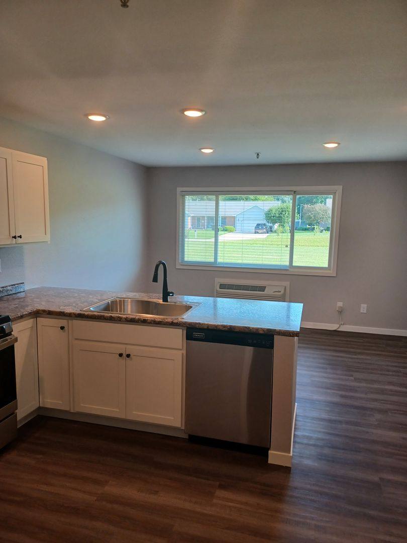 Apartment for rent at 505 W Fourth St, Milford, IN 46542