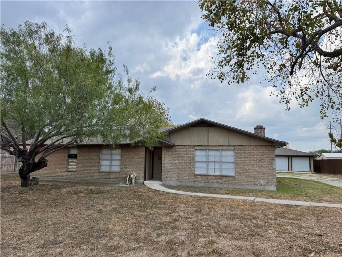 House for rent at 4609 Cornett Dr, Corpus Christi, TX 78410