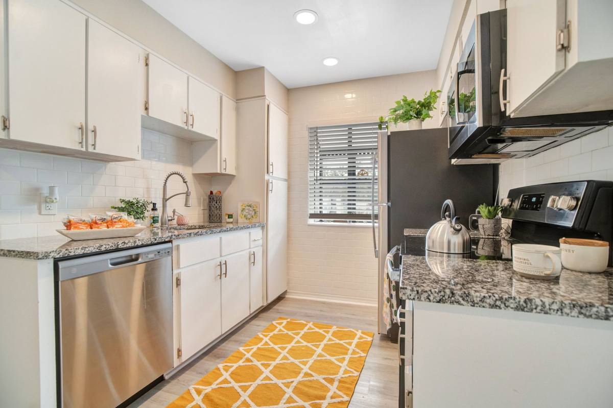 Apartment for rent at 3373 Coe Ave, Orlando, FL 32806