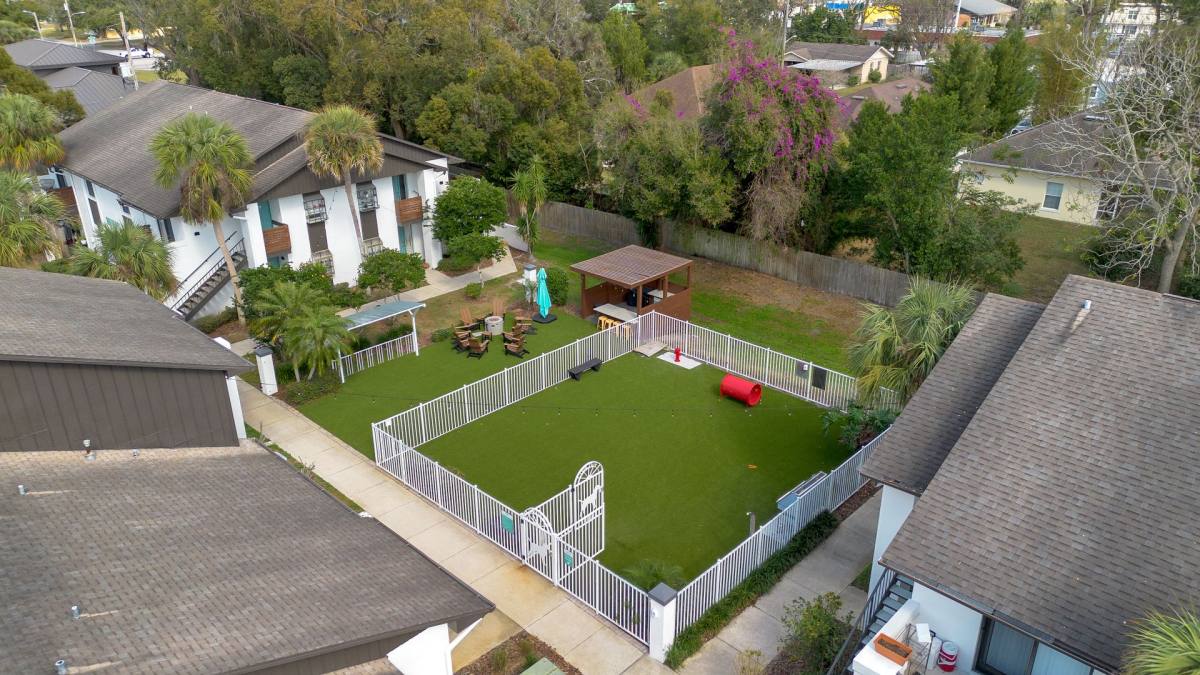 Apartment for rent at 3373 Coe Ave, Orlando, FL 32806