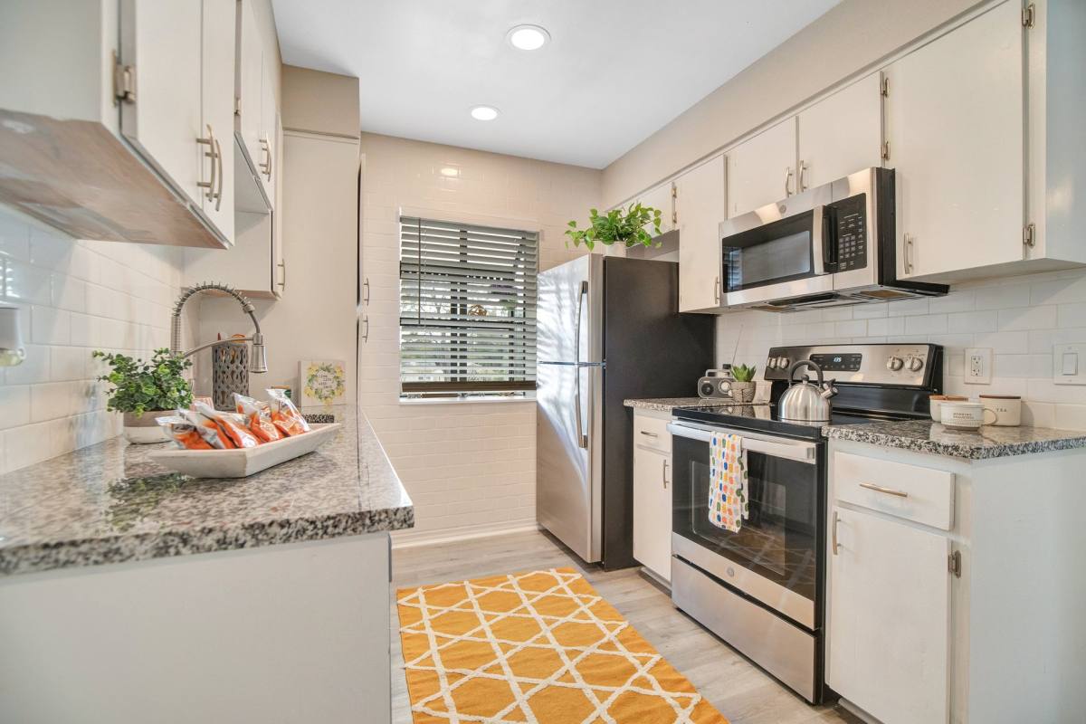 Apartment for rent at 3373 Coe Ave, Orlando, FL 32806
