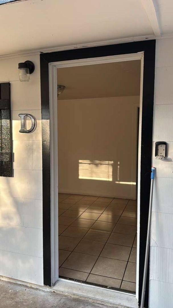 Apartment for rent at 116 6th Ave, Nederland, TX 77627