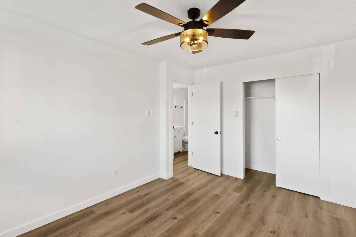 Apartment for rent at 3913 Hubbell Ave, Des Moines, IA 50317