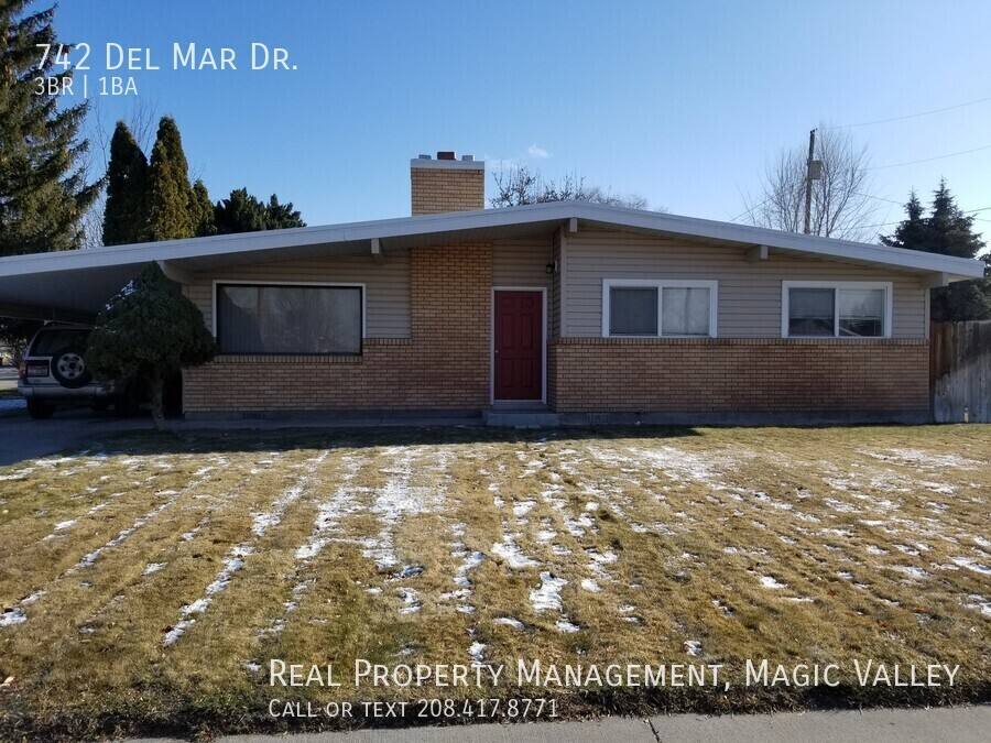 House for rent at 742 Del Mar Dr, Twin Falls, ID 83301