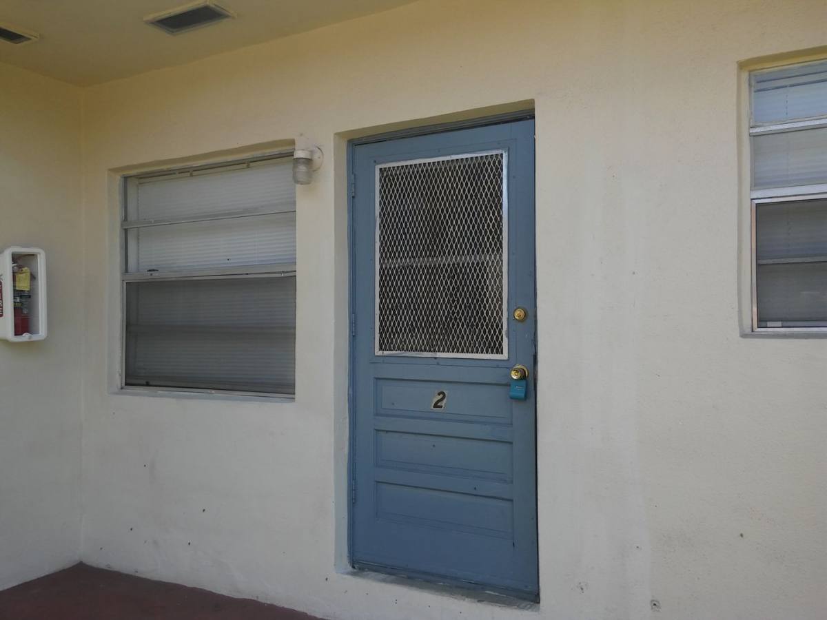 Apartment for rent at 125 SW 5th Court, Dania, FL 33004