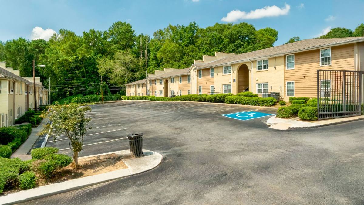 Apartment for rent at 3440 Boulder Park Dr, Atlanta, GA 30331