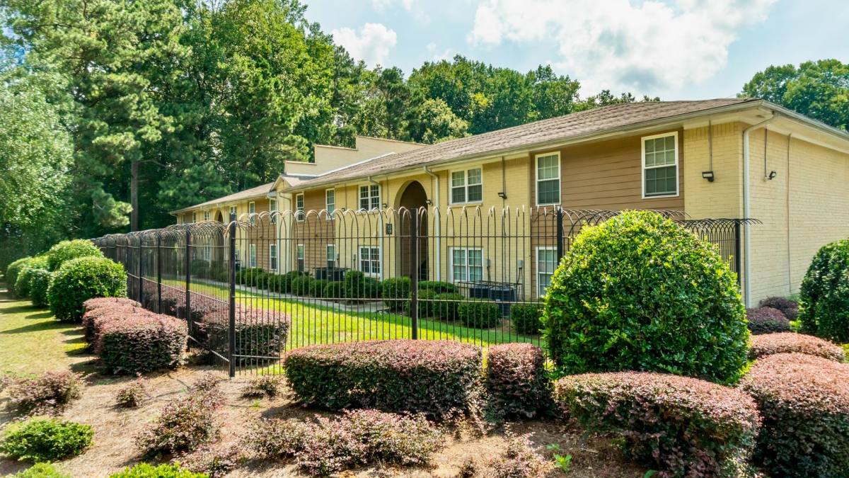 Apartment for rent at 3440 Boulder Park Dr, Atlanta, GA 30331