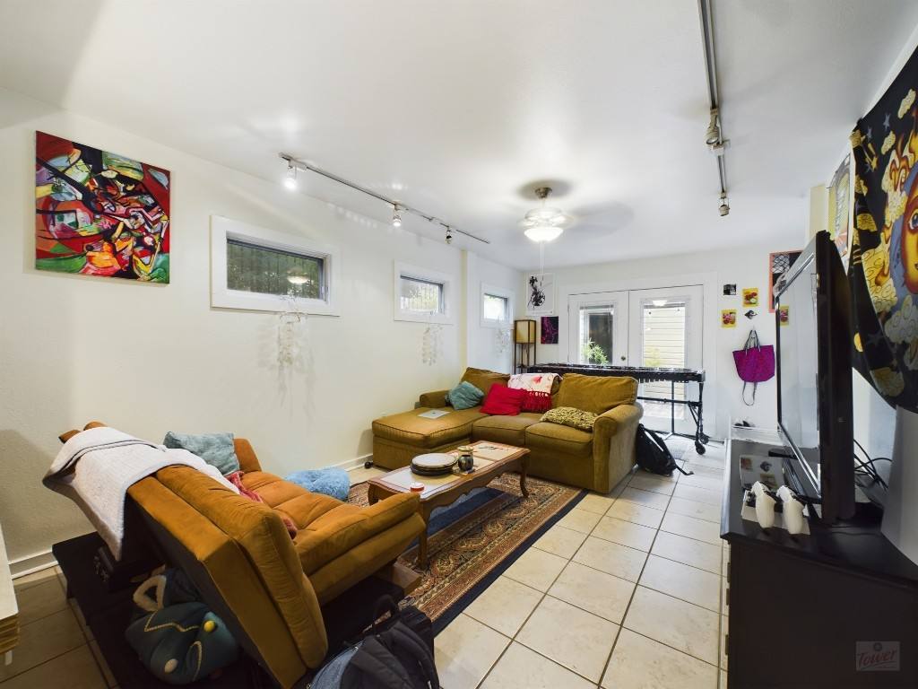 Apartment for rent at 915 Keith Lane #103, Austin, TX 78705