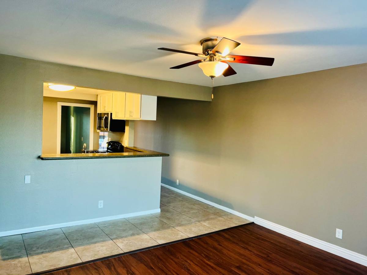 Apartment for rent at 415 Plymouth Dr, Vista, CA 92083