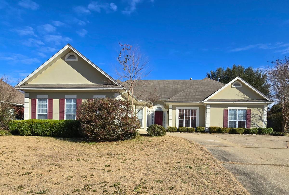 House for rent at 1661 Worthing Rd, Montgomery, AL 36117