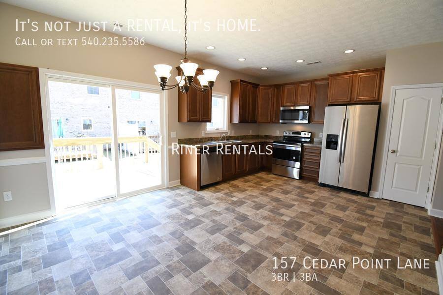 Townhouse for rent at 157 Cedar Point Lane, Harrisonburg, VA 22802