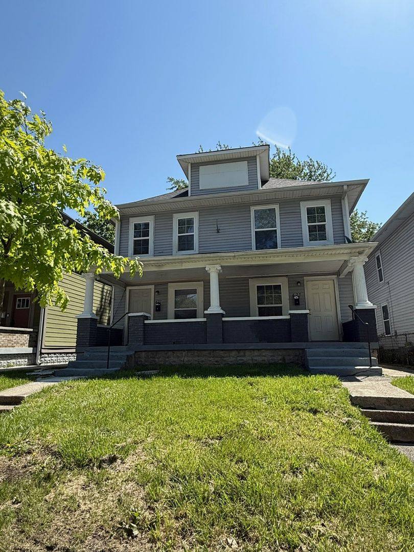 Townhouse for rent at 627 N Tacoma, Indianapolis, IN 46201