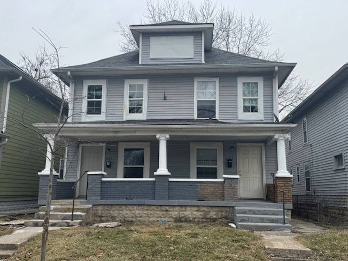 Townhouse for rent at 627 N Tacoma, Indianapolis, IN 46201