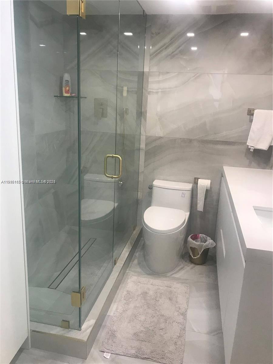 Apartment for rent at 10185 Collins Ave #516, Miami Beach, FL 33154