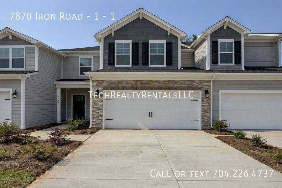 Townhouse for rent at 7870 Iron Rd #1, Sherrills Ford, NC 28673