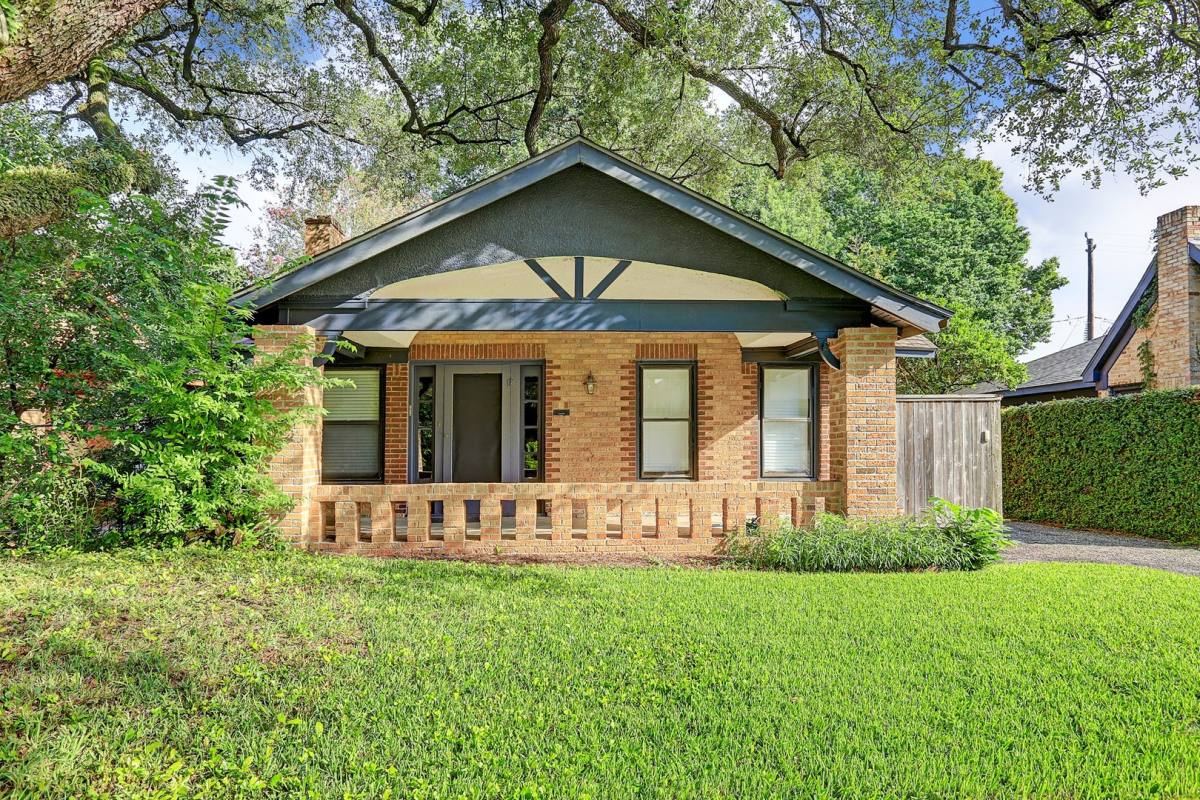 House for rent at 1926 W McKinney, Houston, TX 77019
