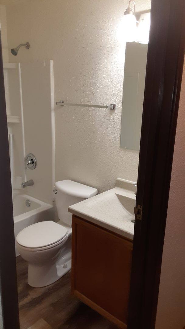 Apartment for rent at 817, 821 36th Ave S, Grand Forks, ND 58201