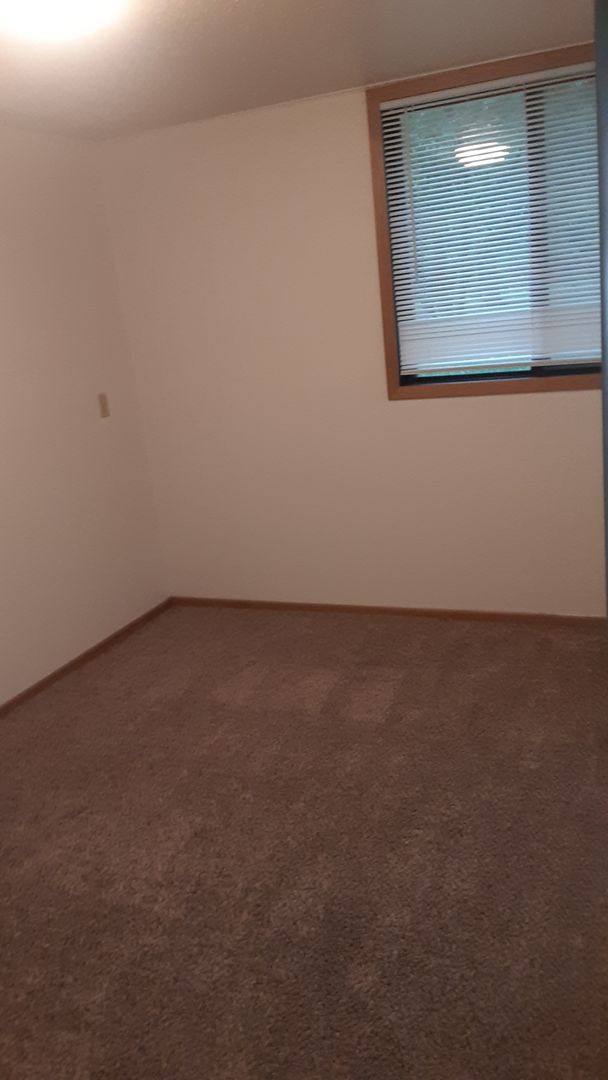 Apartment for rent at 817, 821 36th Ave S, Grand Forks, ND 58201