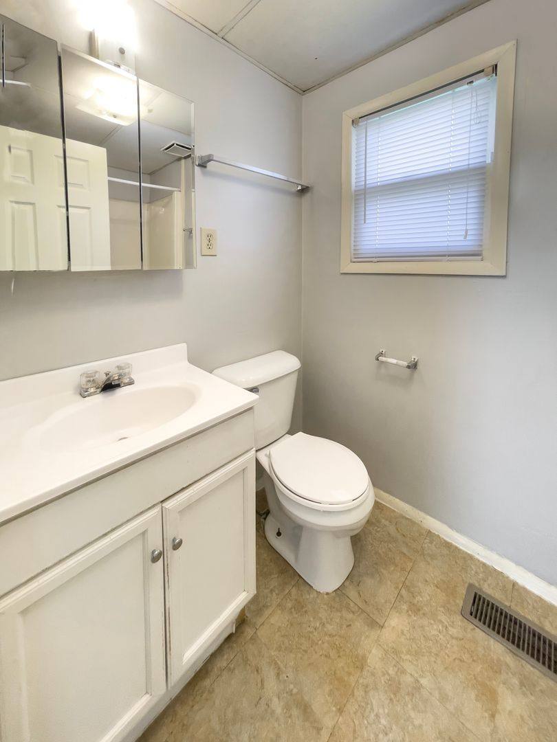 House for rent at 2009 N Janney Ave, Muncie, IN 47304
