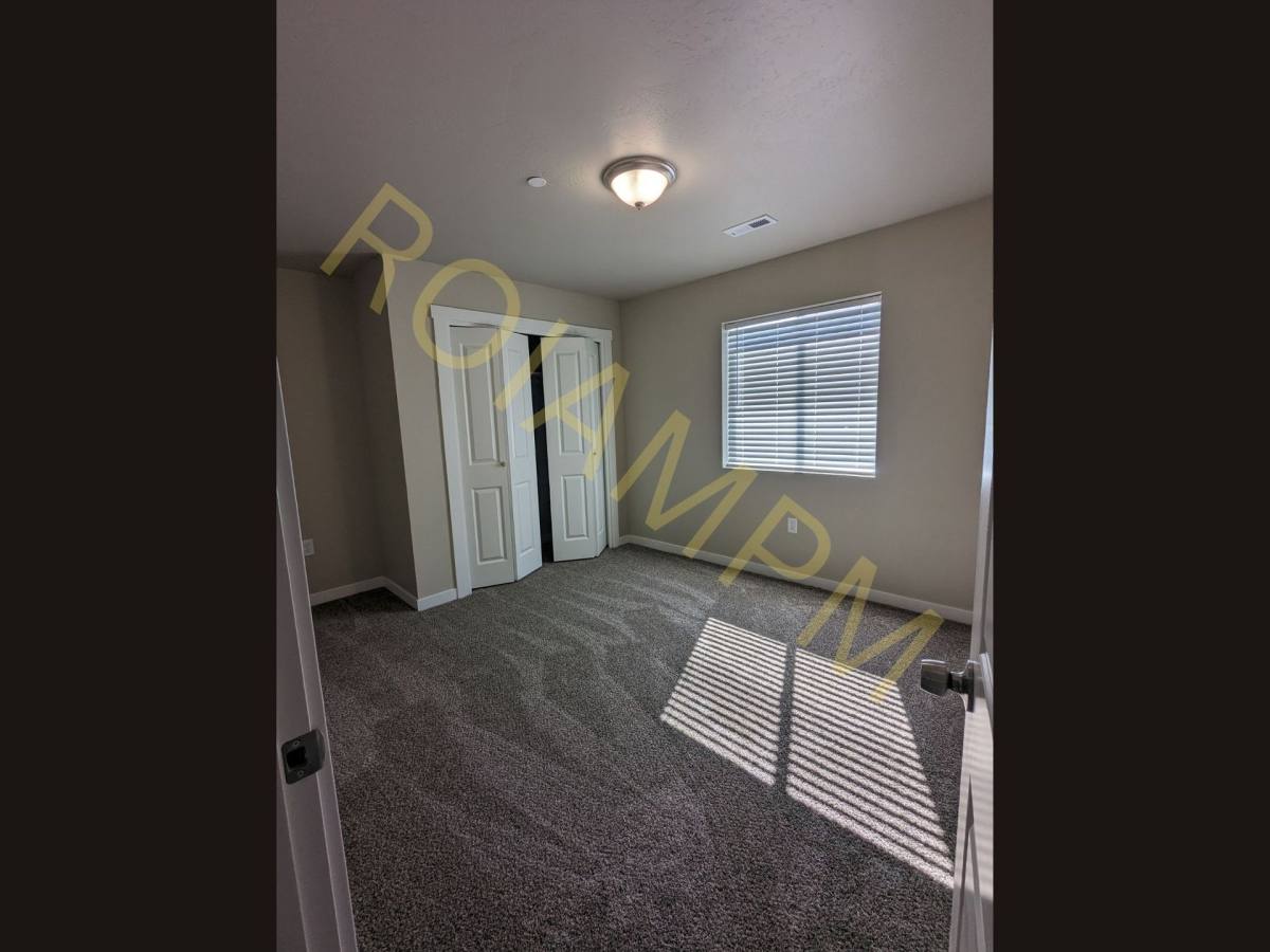 Apartment for rent at 1215 S Eisenhower St, Jerome, ID 83338