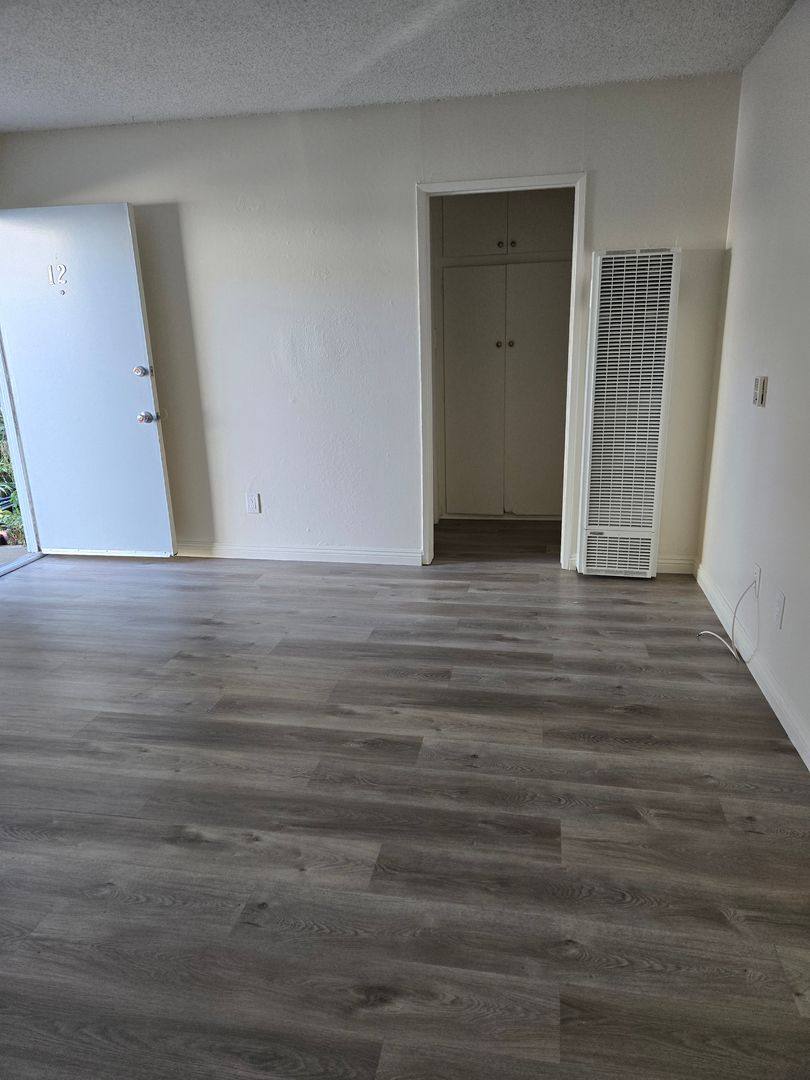 Apartment for rent at 10050 Mountair Ave, Tujunga, CA 91042