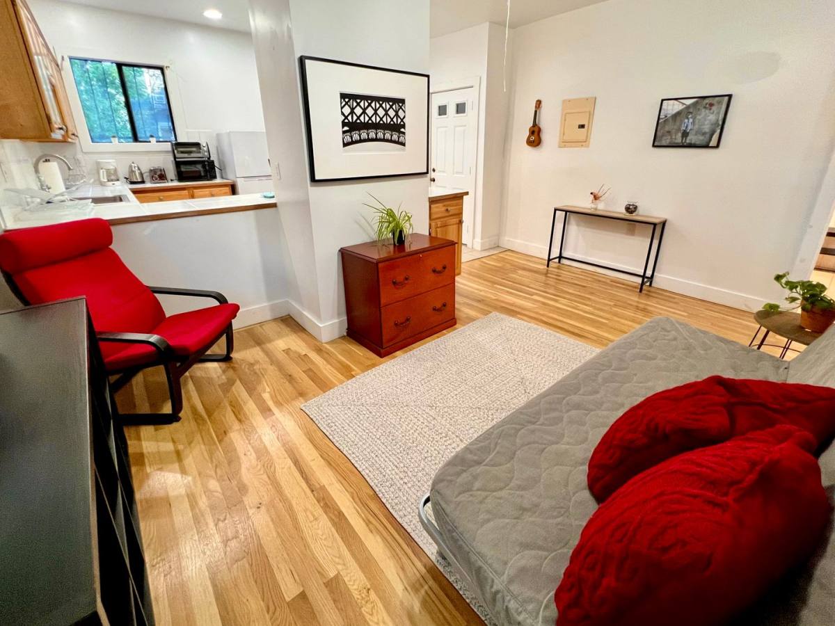 Apartment for rent at 1077 Beacon St, Brookline, MA 02446