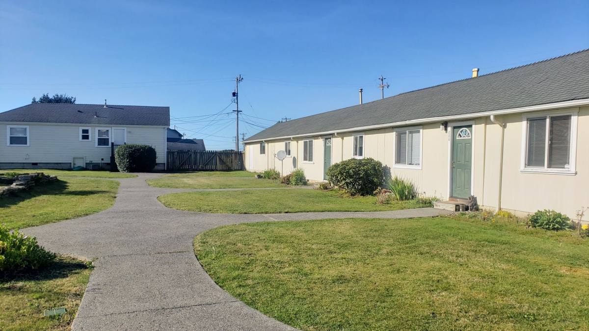 Apartment for rent at 882 Murray Rd, McKinleyville, CA 95519