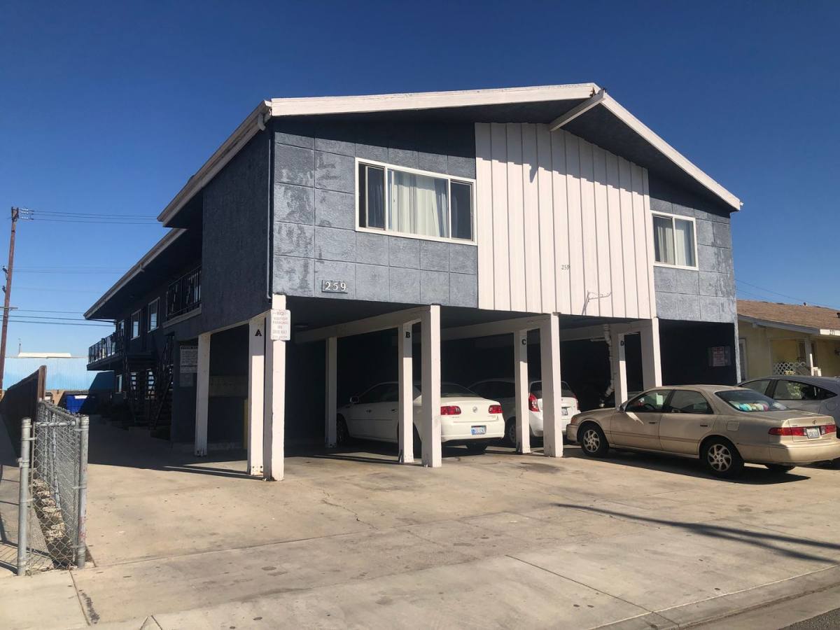 Apartment for rent at 259 E Plymouth St, Long Beach, CA 90805