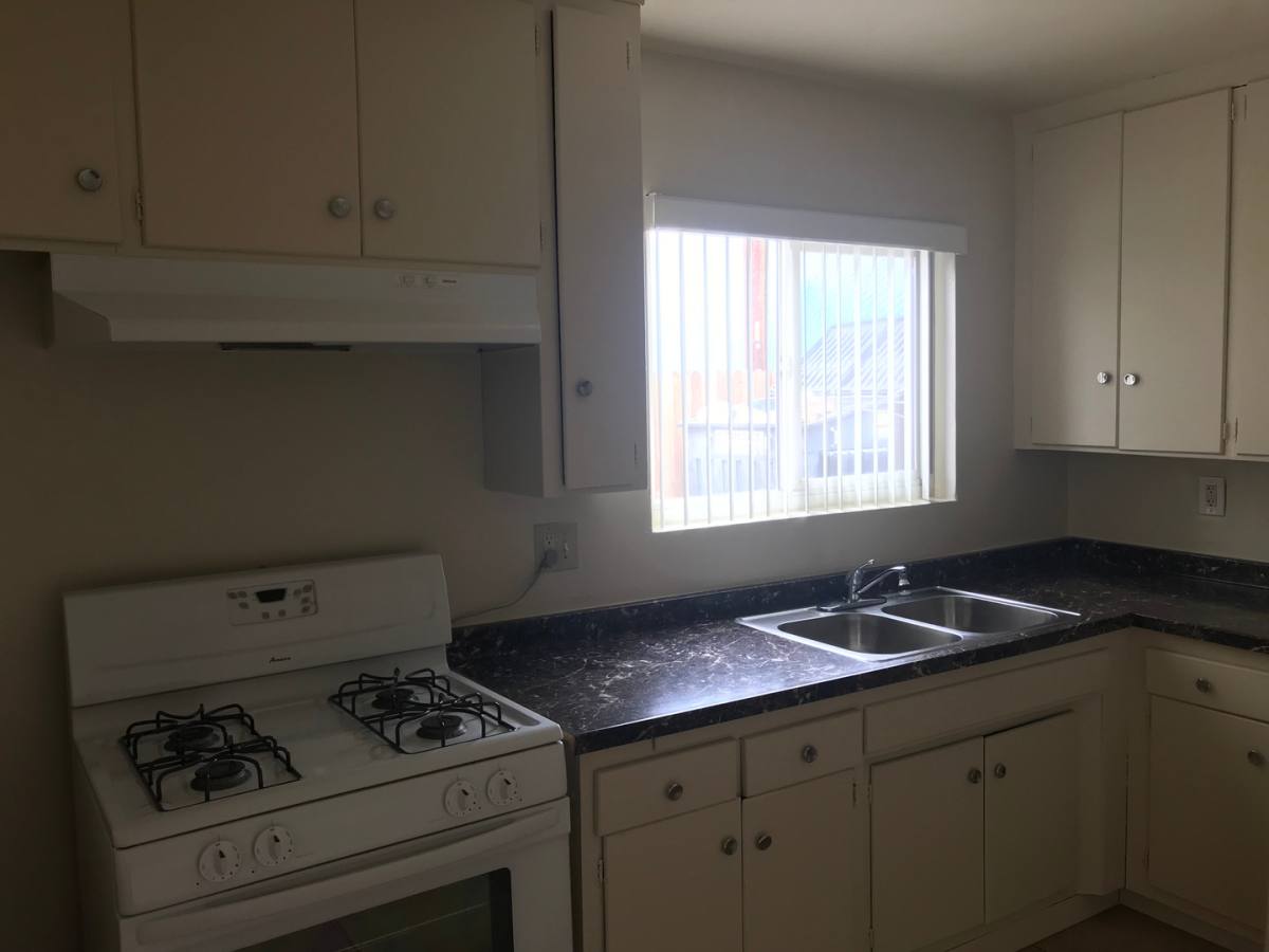 Apartment for rent at 259 E Plymouth St, Long Beach, CA 90805