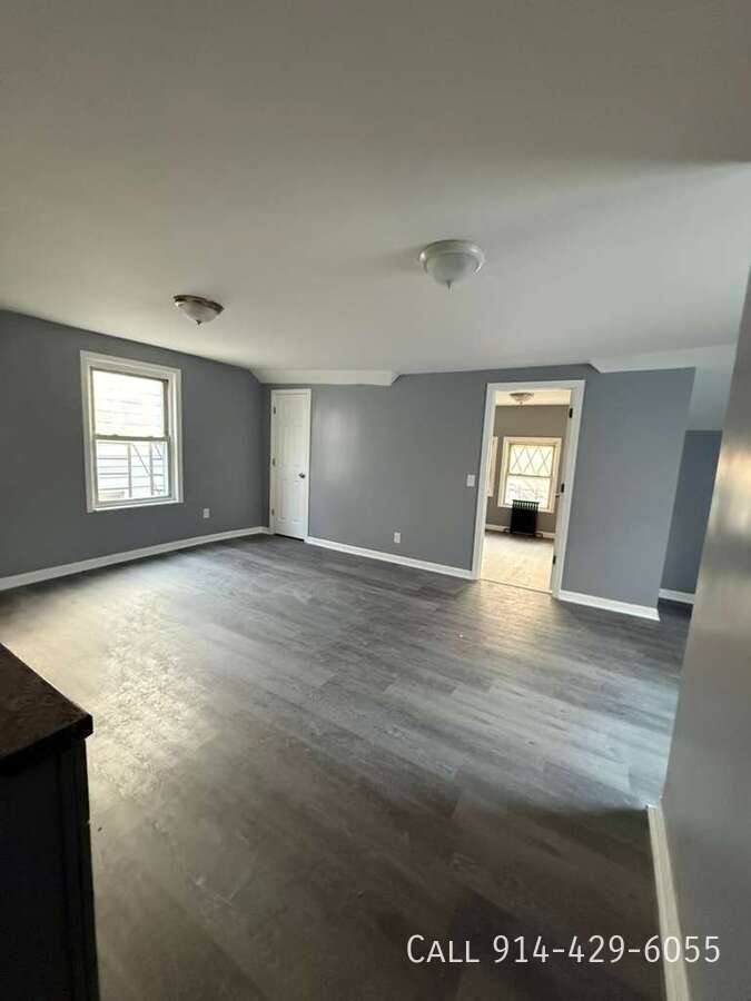 Apartment for rent at 76 Bruce Ave, Yonkers, NY 10705