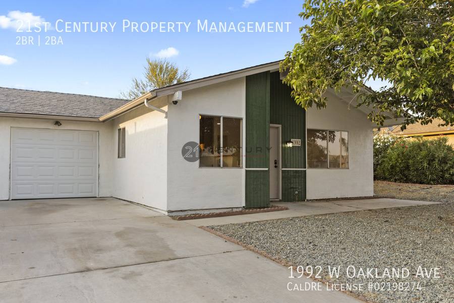 Townhouse for rent at 1992 W Oakland Ave, Hemet, CA 92545