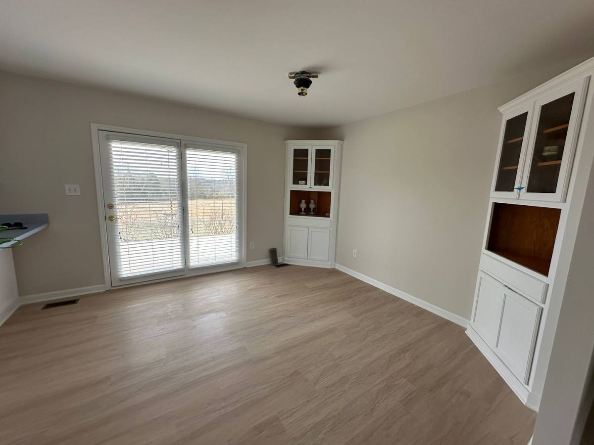 House for rent at 583 Damascus Church Rd, Statesville, NC 28625
