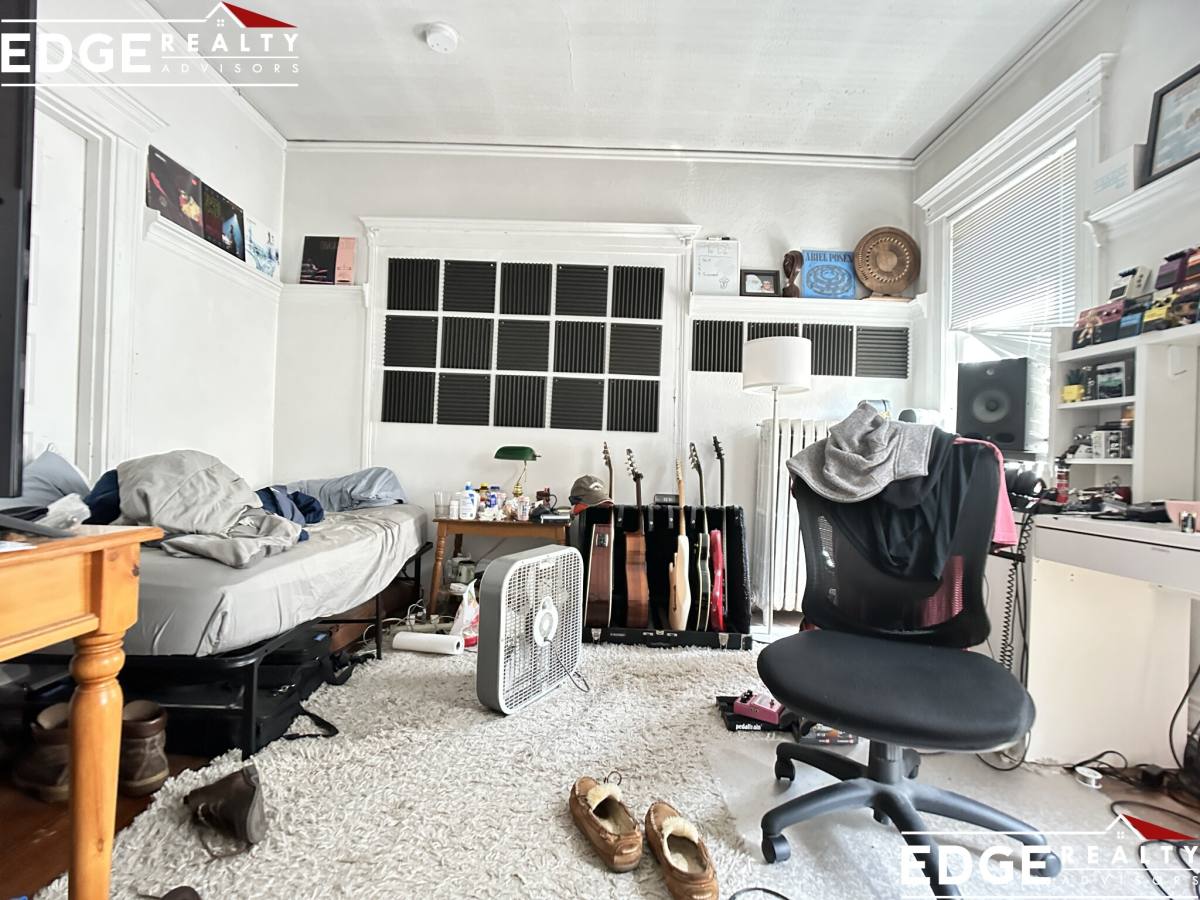 Apartment for rent at 324 Faneuil St #3, Brighton, MA 02135