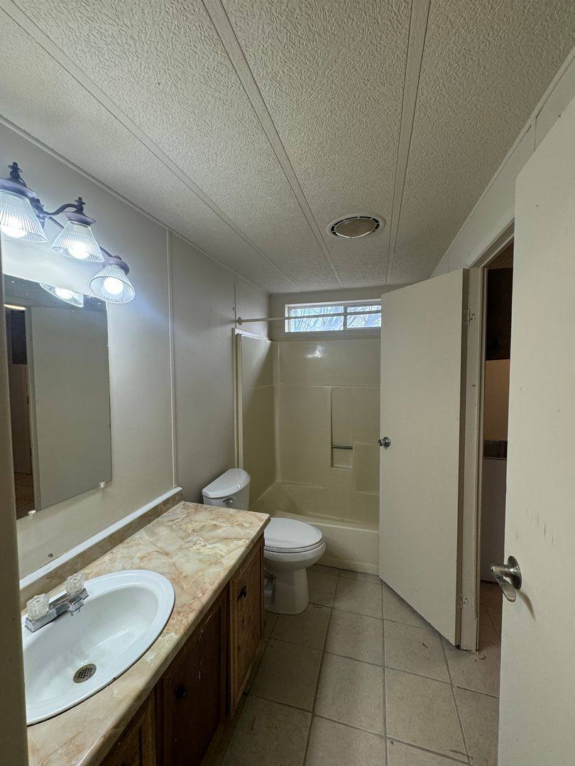 House for rent at 170 S Outlook Rd, Outlook, WA 98938