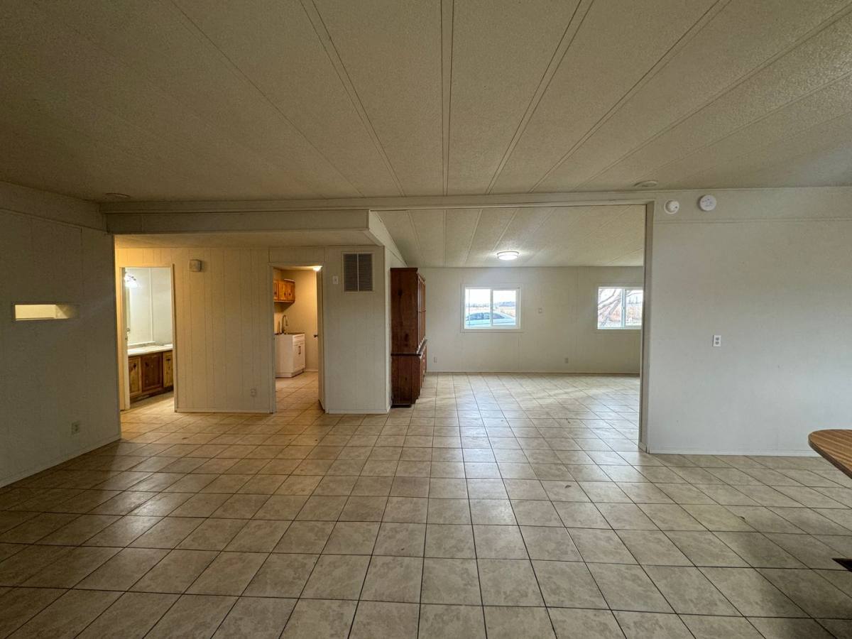 House for rent at 170 S Outlook Rd, Outlook, WA 98938