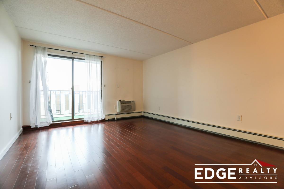 Apartment for rent at 12-16 Ellery St #501, Cambridge, MA 02138