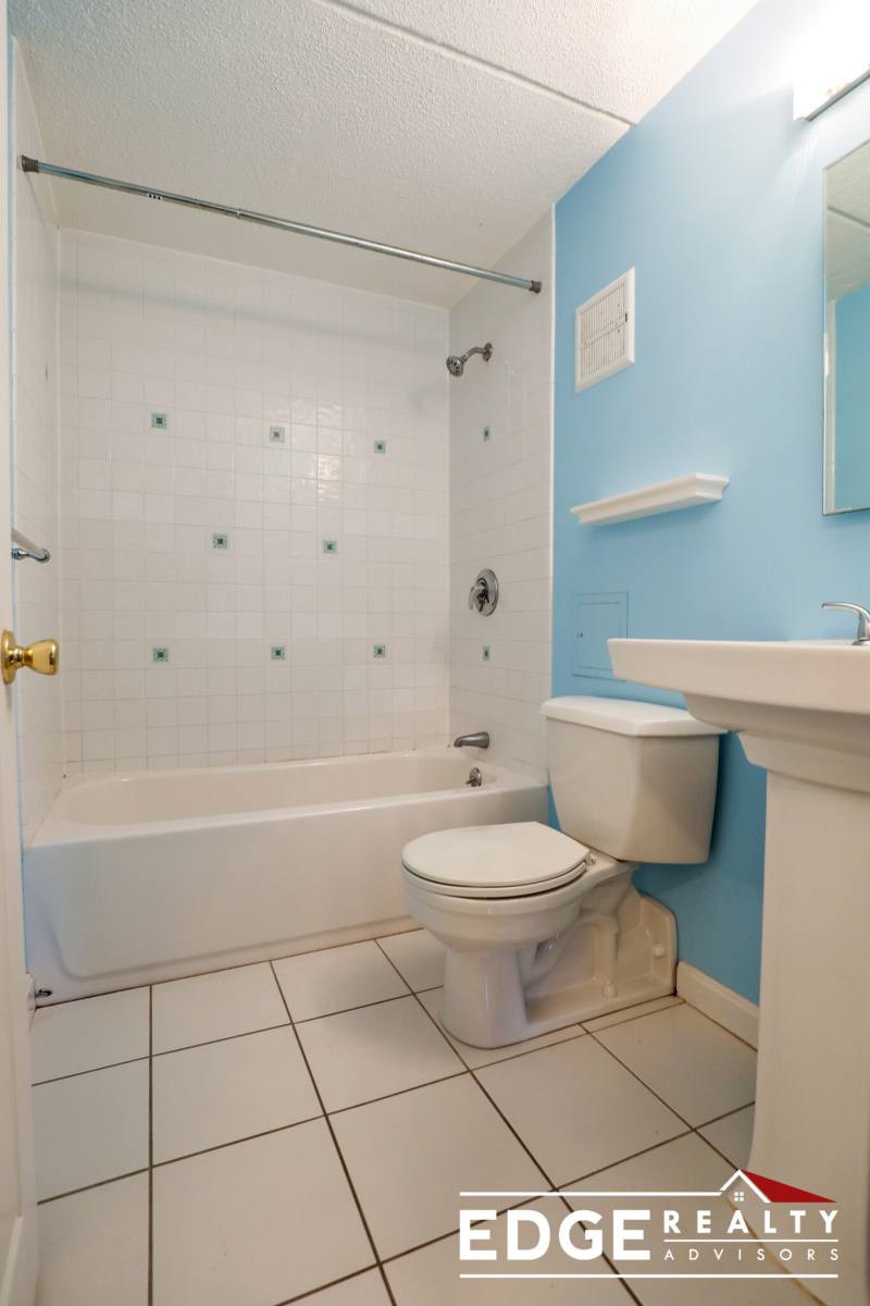 Apartment for rent at 12-16 Ellery St #501, Cambridge, MA 02138